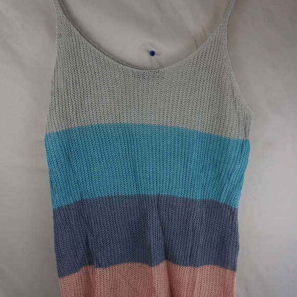 Romantic Hut Knit Tanks Large  NWOTags - Picture 1 of 5
